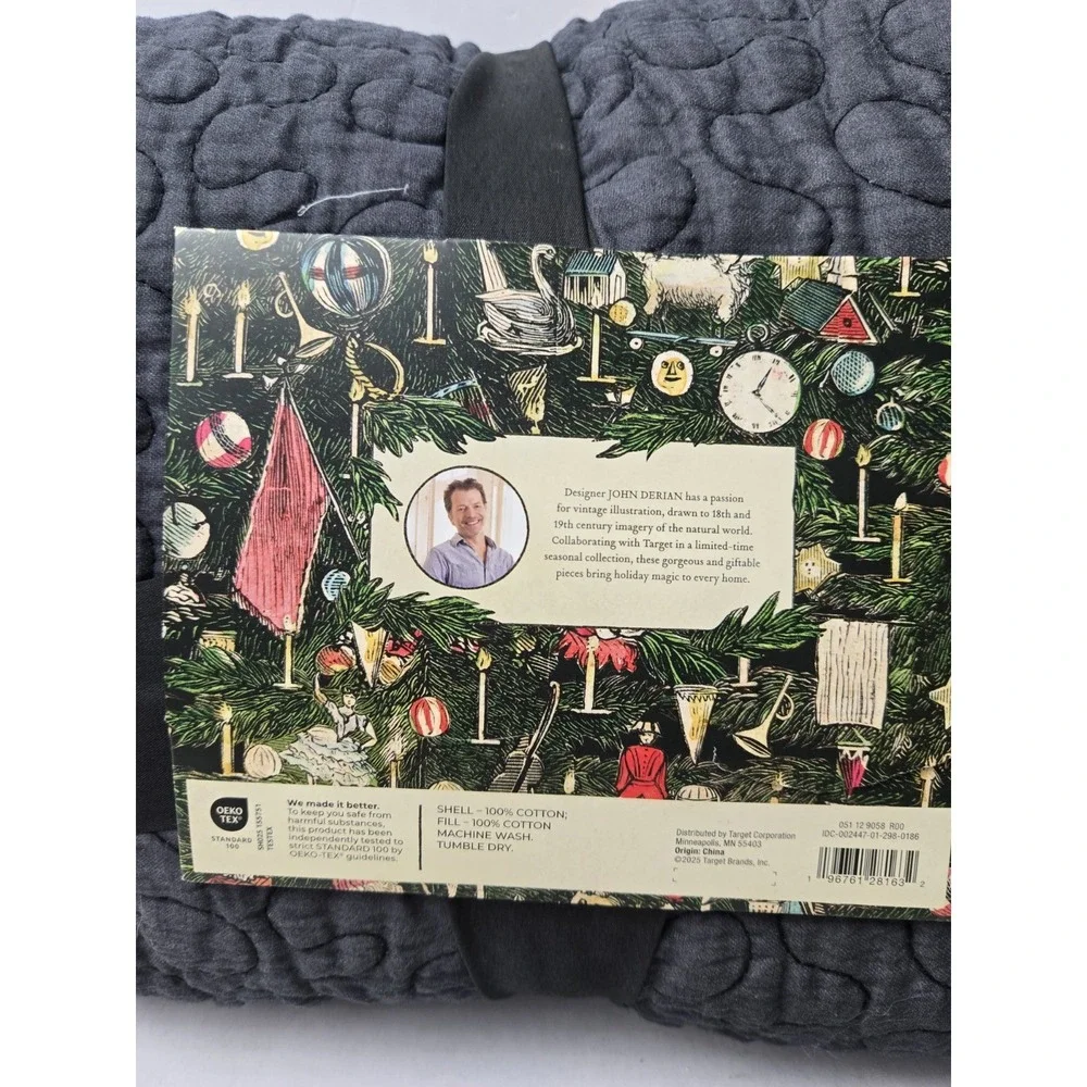 John Derian Quilted Throw Target‎ 50x70 NEW Christmas holiday blanket Amaryllis